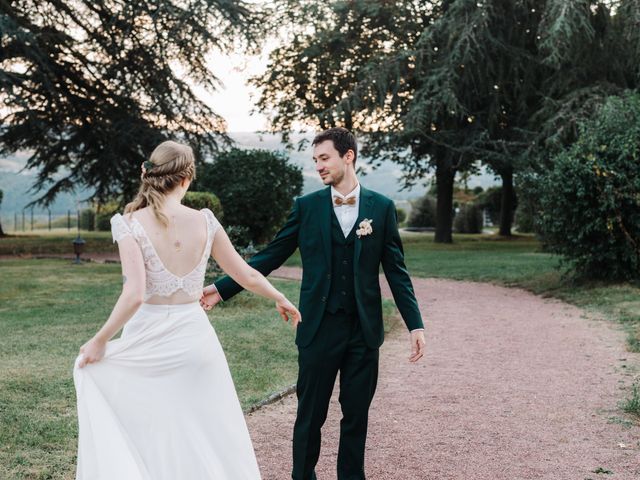 Le mariage de Théo et Emilie à Cordelle, Loire 59