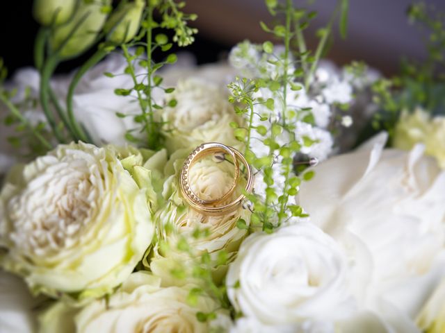 Le mariage de Manuel et Laura à Istres, Bouches-du-Rhône 3