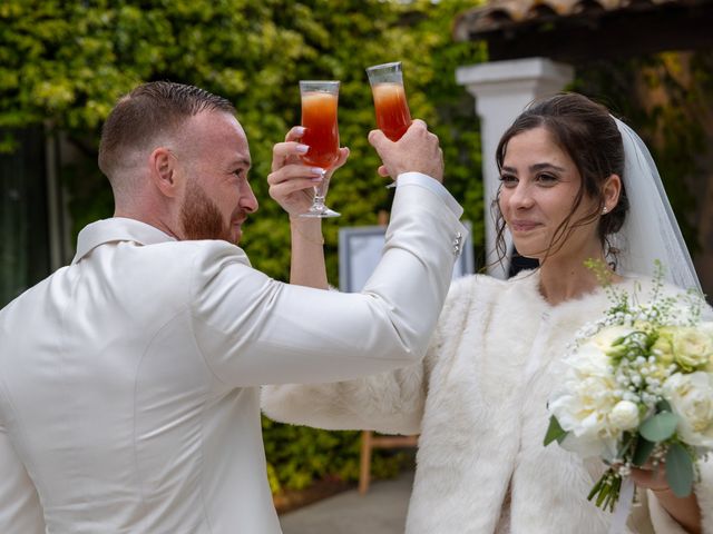 Le mariage de Manuel et Laura à Istres, Bouches-du-Rhône 34