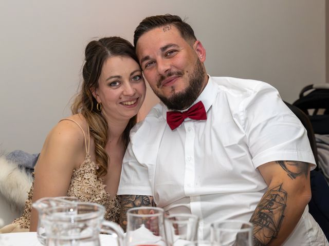 Le mariage de Manuel et Laura à Istres, Bouches-du-Rhône 44