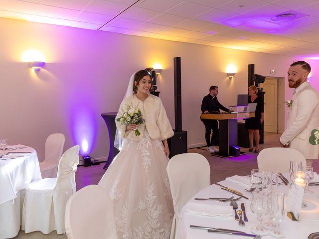 Le mariage de Manuel et Laura à Istres, Bouches-du-Rhône 196