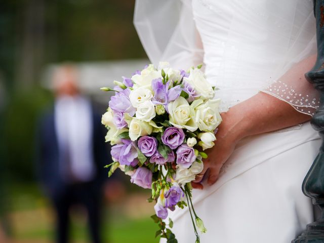 Le mariage de Kamel et Virginie à Saint-Étienne-des-Oullières, Rhône 12