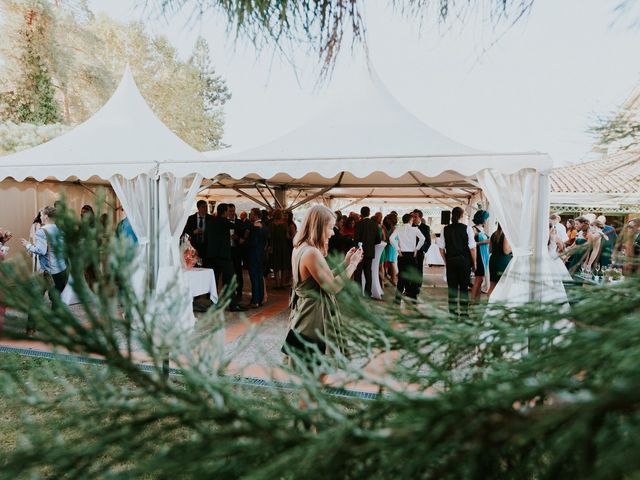 Le mariage de Corentin et Charlotte à Bazas, Gironde 16