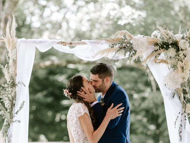 Le mariage de Julien et Laure Aude à Pruzilly, Saône et Loire 70