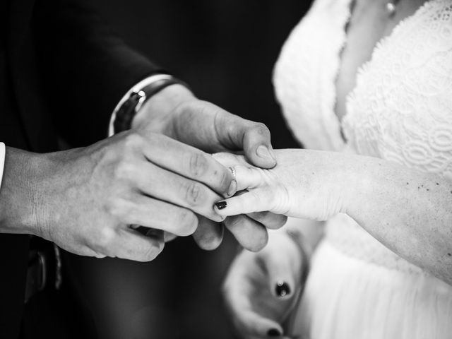 Le mariage de Thomas et Nolwenn à Saint-Vaast-du-Val, Seine-Maritime 43