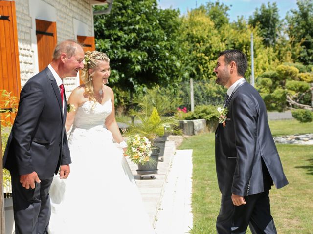 Le mariage de Gaylord et Caroline à Salignac-sur-Charente, Charente Maritime 29