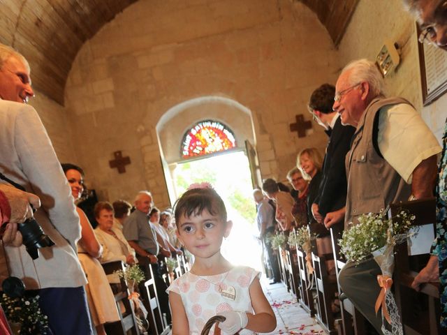 Le mariage de Gaylord et Caroline à Salignac-sur-Charente, Charente Maritime 43