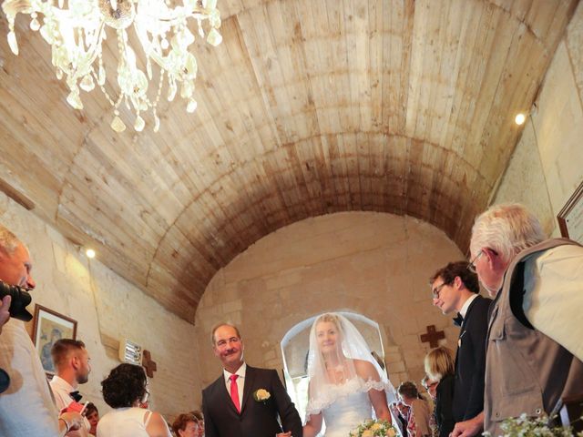 Le mariage de Gaylord et Caroline à Salignac-sur-Charente, Charente Maritime 44