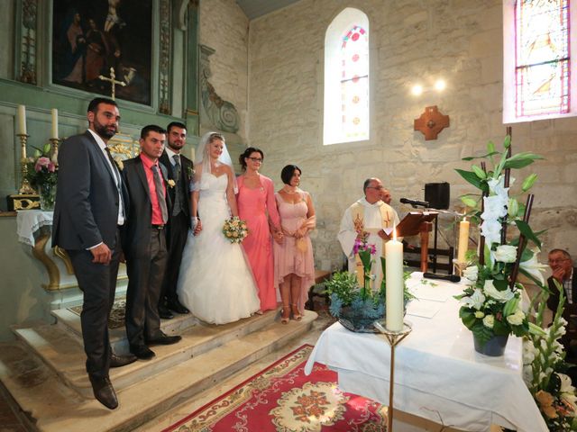 Le mariage de Gaylord et Caroline à Salignac-sur-Charente, Charente Maritime 60