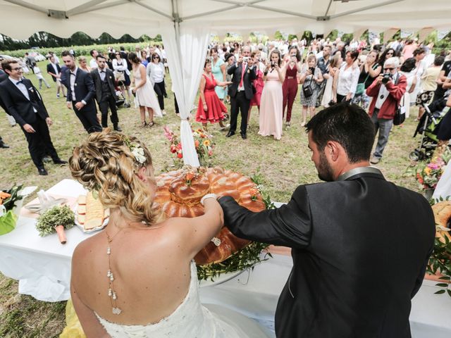 Le mariage de Gaylord et Caroline à Salignac-sur-Charente, Charente Maritime 65