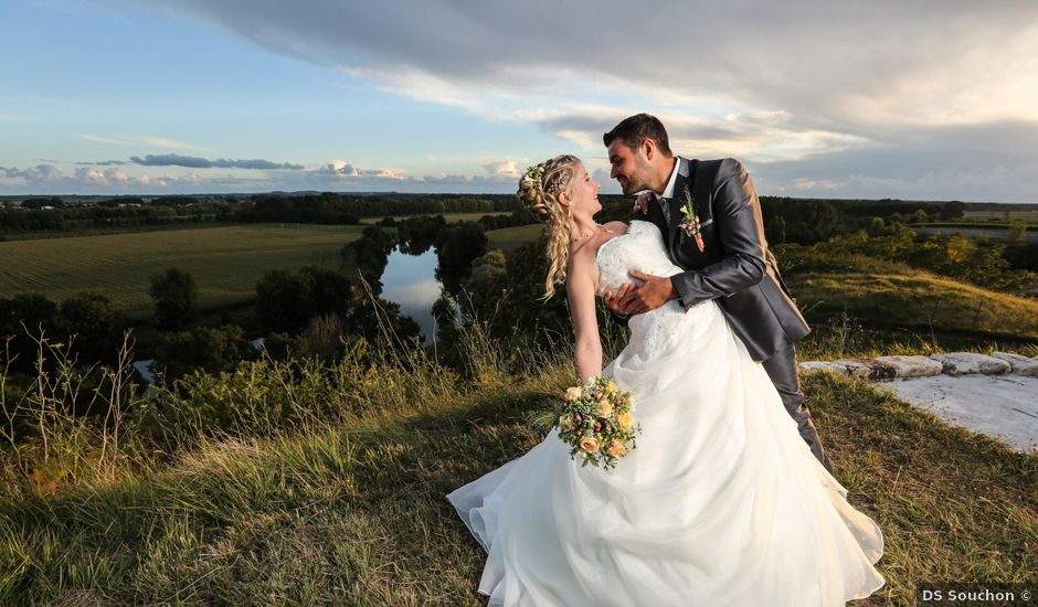 Le mariage de Gaylord et Caroline à Salignac-sur-Charente, Charente Maritime