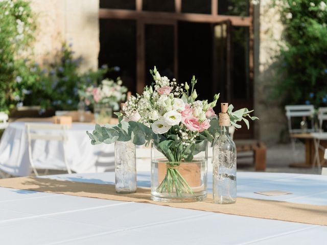 Le mariage de Nicolas et Marie à Saint-Thibéry, Hérault 52