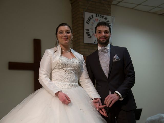 Le mariage de Kévin et Adeline à Halluin, Nord 28