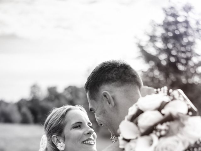 Le mariage de Stanislas et Flora à Les Touches, Loire Atlantique 6