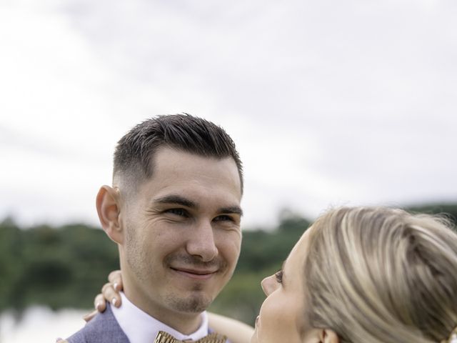 Le mariage de Stanislas et Flora à Les Touches, Loire Atlantique 32