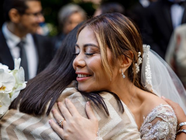 Le mariage de Thibault et Paulette à Épinay-Champlâtreux, Val-d&apos;Oise 17