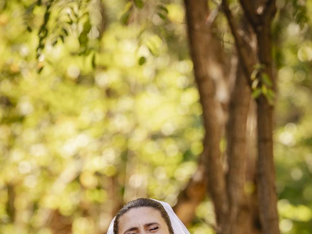 Le mariage de Allan et Marion à Tournon-sur-Rhône, Ardèche 1