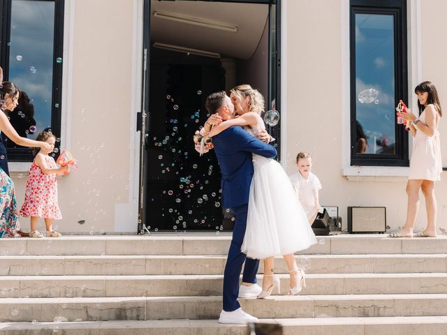 Le mariage de Guillaume et Anne-Charlotte à Villié-Morgon, Rhône 37