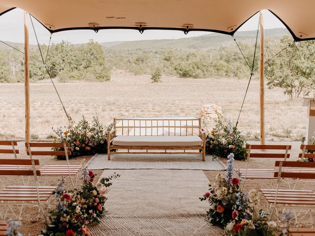 Le mariage de Ugo et Mélanie à Sault, Vaucluse 22