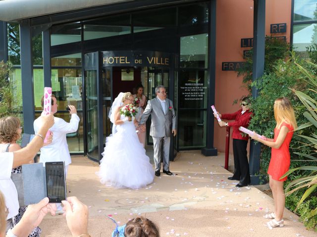 Le mariage de Christiane et Jean Raymond à Garons, Gard 9