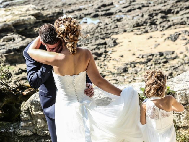 Le mariage de Andy et Hélène à Nieul-lès-Saintes, Charente Maritime 3