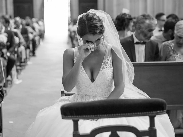 Le mariage de Jean-Hugues et Laurie à Saint-Antonin-Noble-Val, Tarn-et-Garonne 13