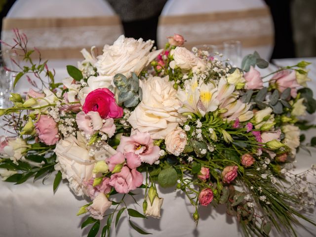 Le mariage de Benoît et Laura à Mondonville, Haute-Garonne 33