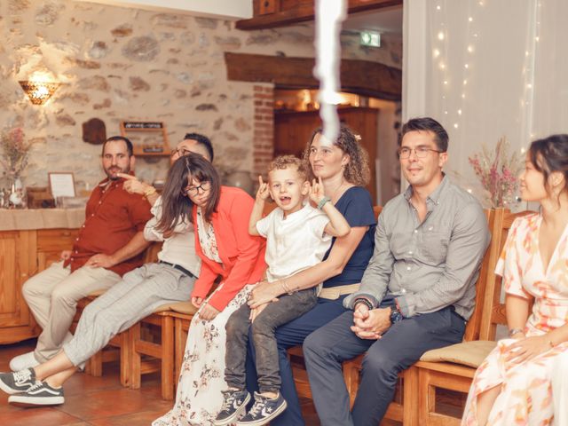 Le mariage de Damien et Audrey à Vigeois, Corrèze 32