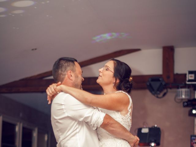 Le mariage de Damien et Audrey à Vigeois, Corrèze 35