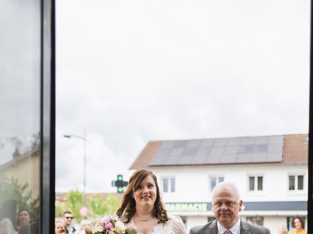 Le mariage de Eric et Natalia à Condat-sur-Vienne, Haute-Vienne 7