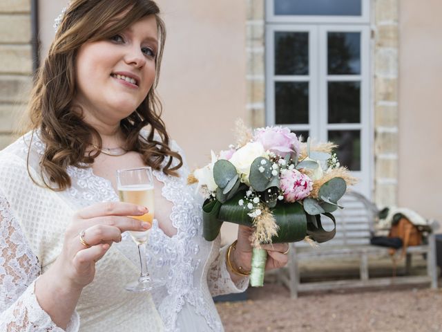 Le mariage de Eric et Natalia à Condat-sur-Vienne, Haute-Vienne 17