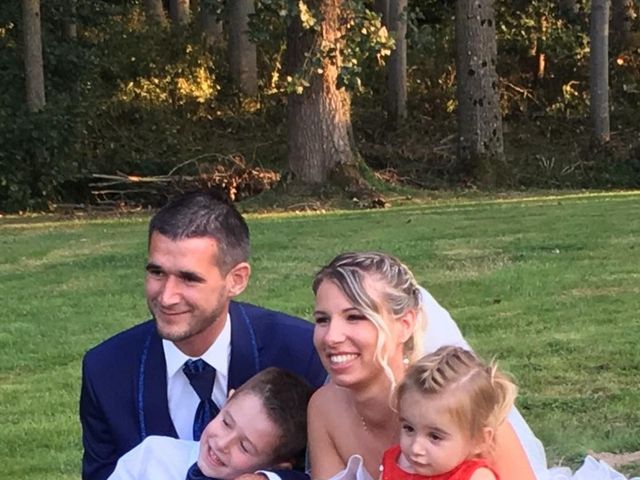 Le mariage de Pierrick et Aurélie à Le Bény-Bocage, Calvados 3