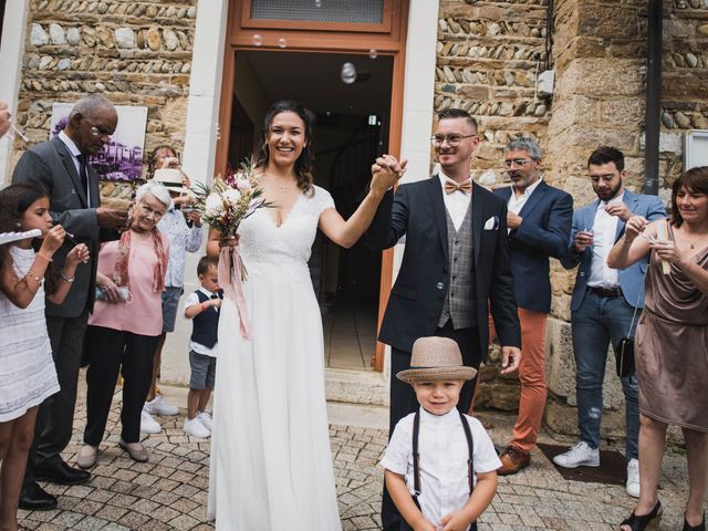 Le mariage de Gatien et Lysianne à Jons, Rhône 14