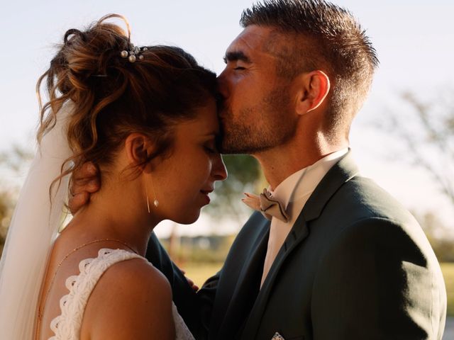 Le mariage de Julien et Céline à Aillas, Gironde 9