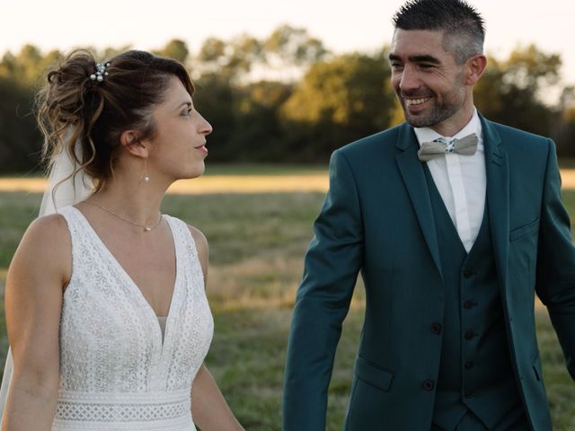 Le mariage de Julien et Céline à Aillas, Gironde 10