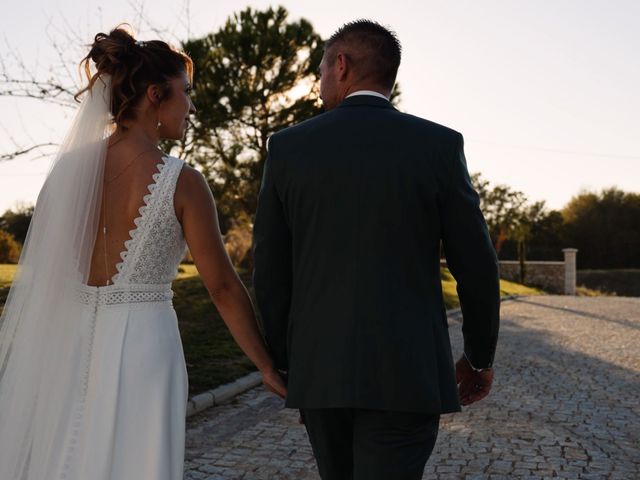 Le mariage de Julien et Céline à Aillas, Gironde 12