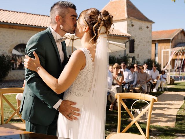 Le mariage de Julien et Céline à Aillas, Gironde 13