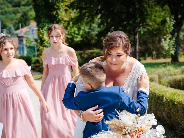 Le mariage de Nicolas et Aurélie à Bresson, Isère 20