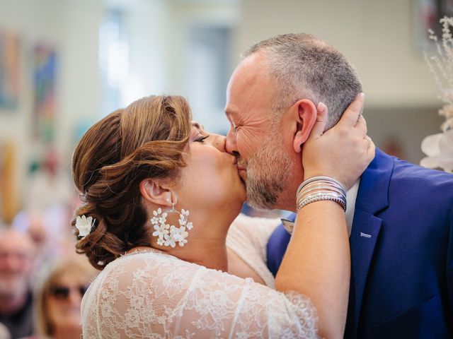 Le mariage de Nicolas et Aurélie à Bresson, Isère 26