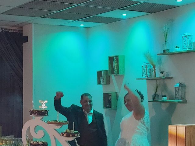 Le mariage de Mohand  et Melanie   à Comines, Nord 7