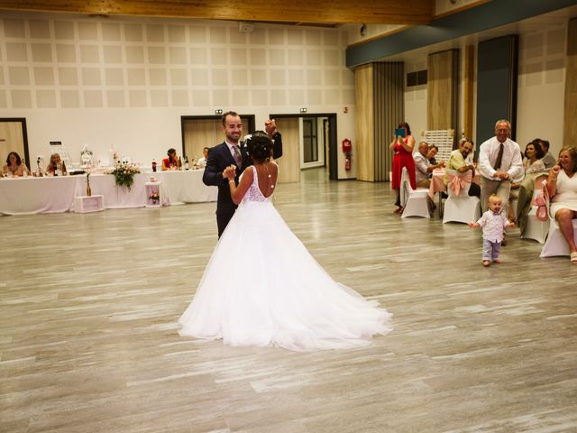 Le mariage de Julien et Gloria à Surbourg, Bas Rhin 22