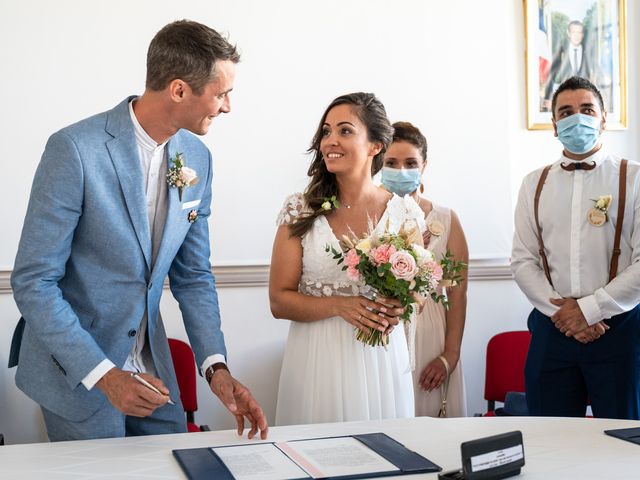 Le mariage de Cyril et Aline à Saint-Astier, Dordogne 34