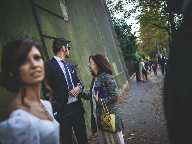 Le mariage de Vincent et Karina à Paris, Paris 20