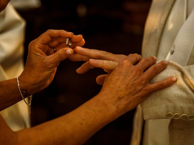 Le mariage de Tony et Séverine à Ennevelin, Nord 25