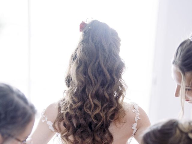 Le mariage de Marc et Marine à Légny, Rhône 5