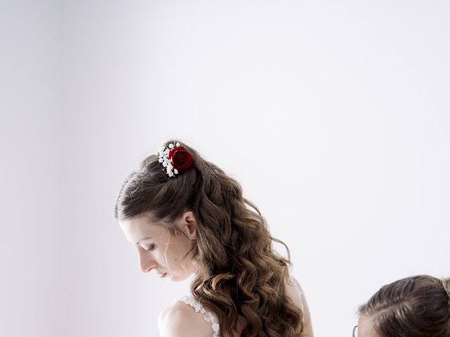 Le mariage de Marc et Marine à Légny, Rhône 6