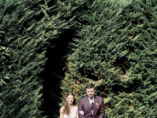 Le mariage de Marc et Marine à Légny, Rhône 11