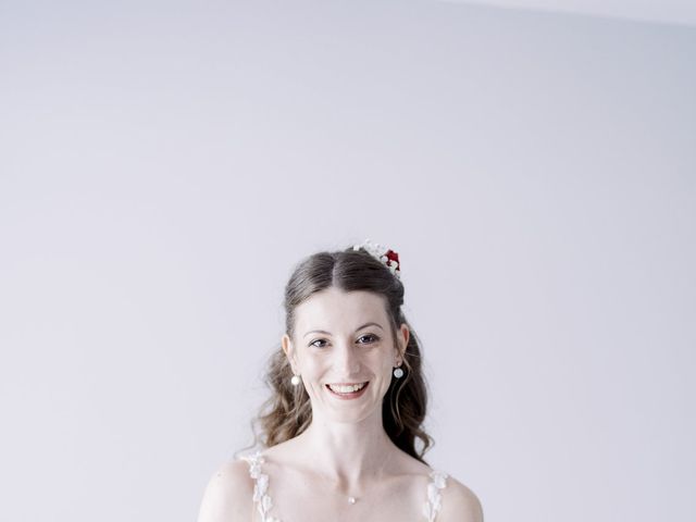 Le mariage de Marc et Marine à Légny, Rhône 28