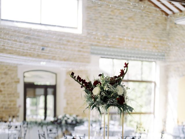 Le mariage de Marc et Marine à Légny, Rhône 29