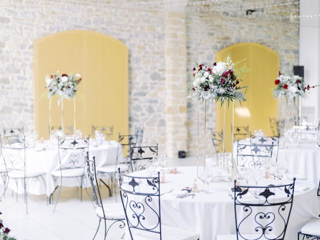 Le mariage de Marc et Marine à Légny, Rhône 32